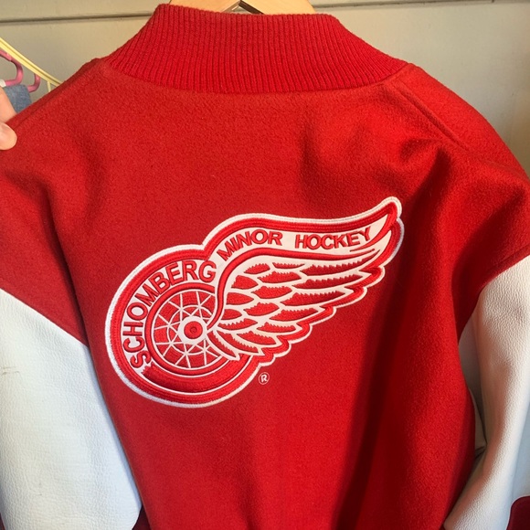 Schoenberg Minor hockey team jacket - Picture 1 of 7